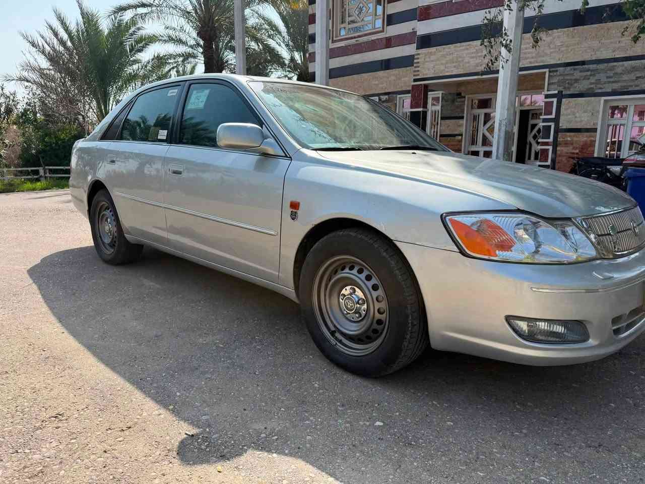 افلون 2001
مكفوله من الصبغ والتبديل
مكينه كير مكفولات ع وضع الشركه
حداديه جديده
سياره مانقصها برغي 
كلها ع وضع الشركه
السعر 95وبيها مجال
***********
***********
مكان السياره نعمانيه
