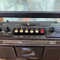 من اروع الصناعات الامريكي سوبر سكوب نضافه 100% اف ام كهرباء باتري شغال...