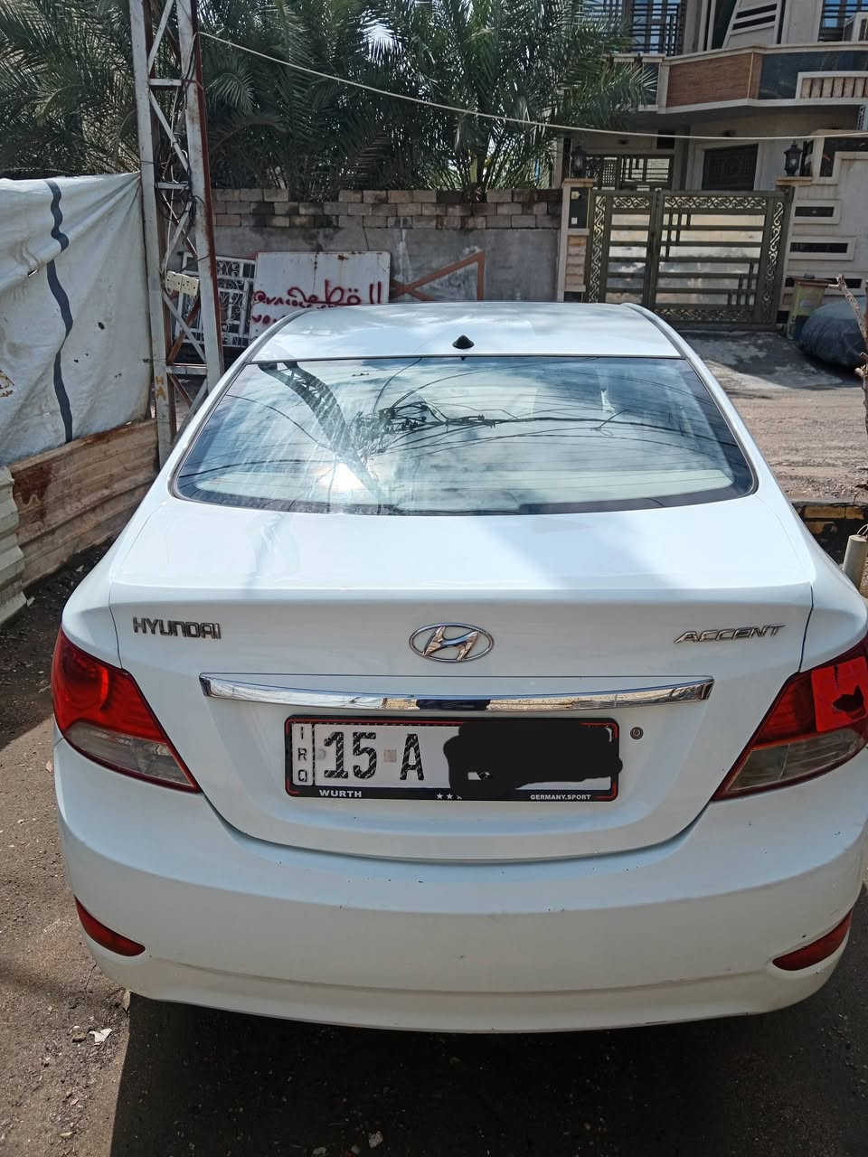 السلام عليكم ورحمة الله شباب سياره اكسنت للبيع موديل ٢٠١٢ خليجي مكينه ١٦٠٠ مكينه وكير خير من الله تبريد ثلج وتدفئ شغاله السعر ٩٨ ورقه بيها مجال رقم الموبايل *********** او *********** مكان السياره فلوجه حي الشهداء
