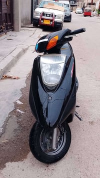 دراجه بريز للبيع كلشي شغال بيه كهربائيات سلف هندر مكينه ما مفتوحه دراج...