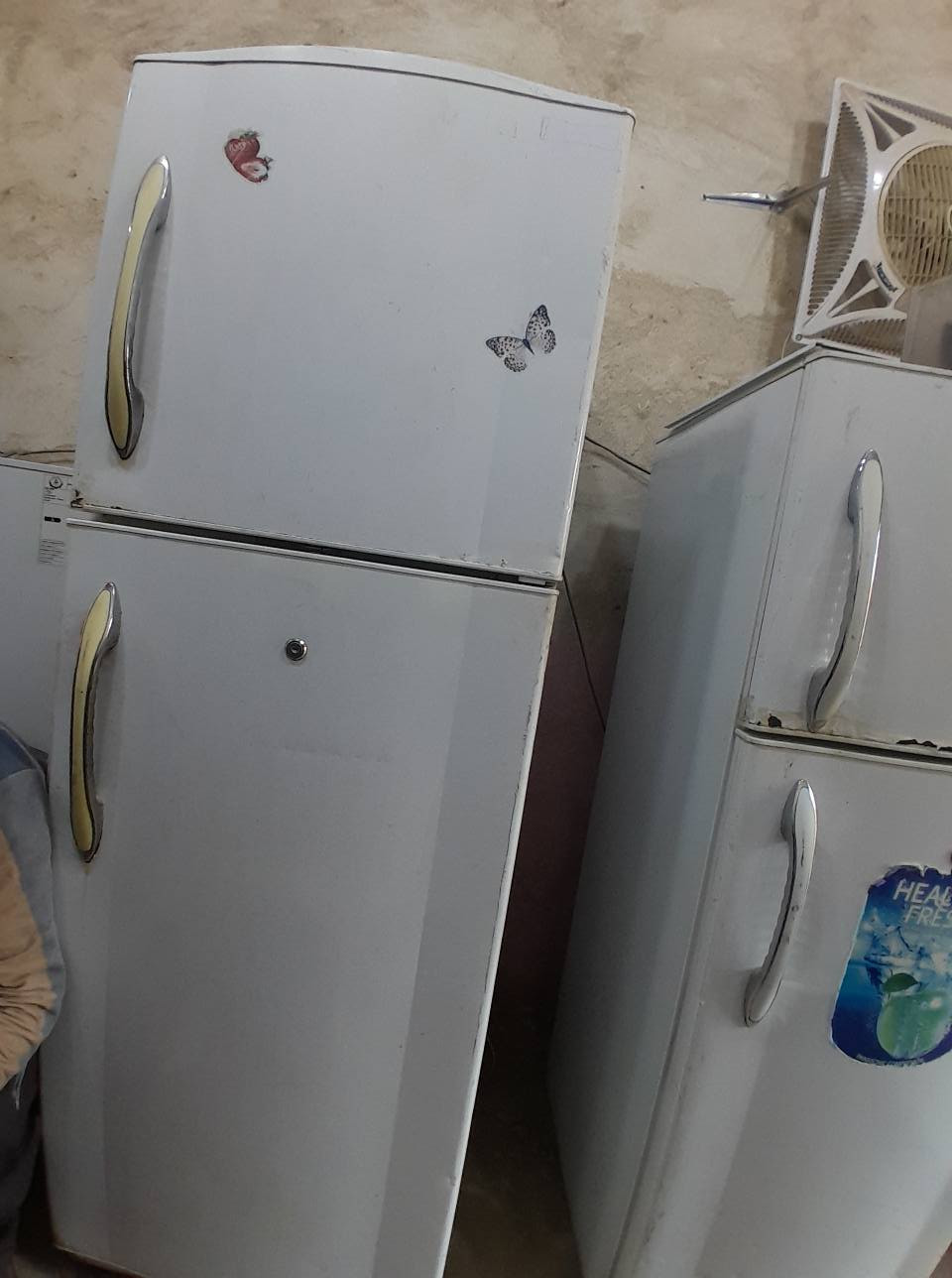 ثلاجات كونكورد عدد اثنين الحجم الكبير فول تجميد وعل الفحص 
سعرهن ٢٠٠ المكان النجف الجديده الرقم *********** النجف, العراق
