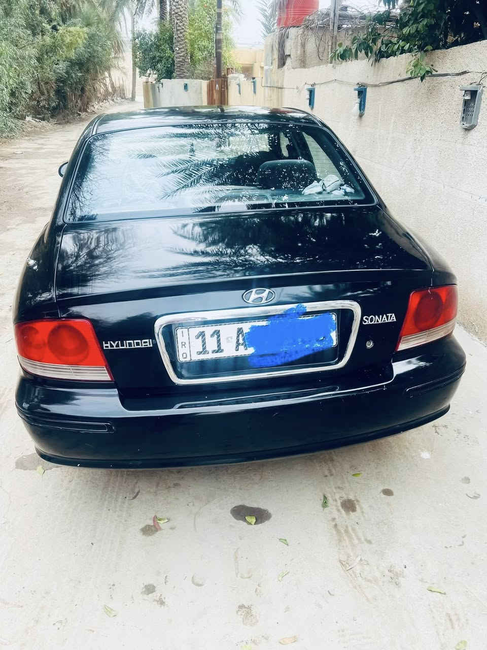 السلام عليكم سوناتا موديل ٢٠٠٥امريكي حادثها بالبدنه الاماميه بدون اي داخل ومصبوغه عام للجماليه سونارها بيها بدون اي ضربه محرك ٤ جديد كير جديد صدر كلها جديده رقم بغداد الجديد هزه وأرقام جديد سعرها ٦٨ مكاني بغداد *********** واتساب *********** سياره جديده احلى من الصور
