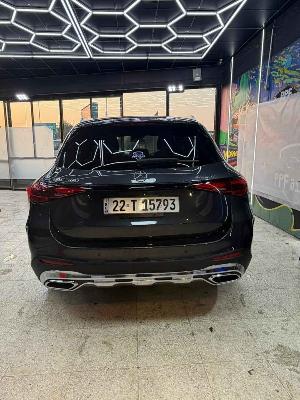 للبيع مرسيدس  300GLC4MATIC
AMG  كات بلادي 
موديل 2023داخل ابيض 
فول مواصفات ١/١
ماشيه 38000الف 
حادثه باب خلفي ودعاميه خلفيه صور الحادث مرفقه
ايرباك بلادي السياره جديده 
للاستفسار الاتصال 
***********
***********
