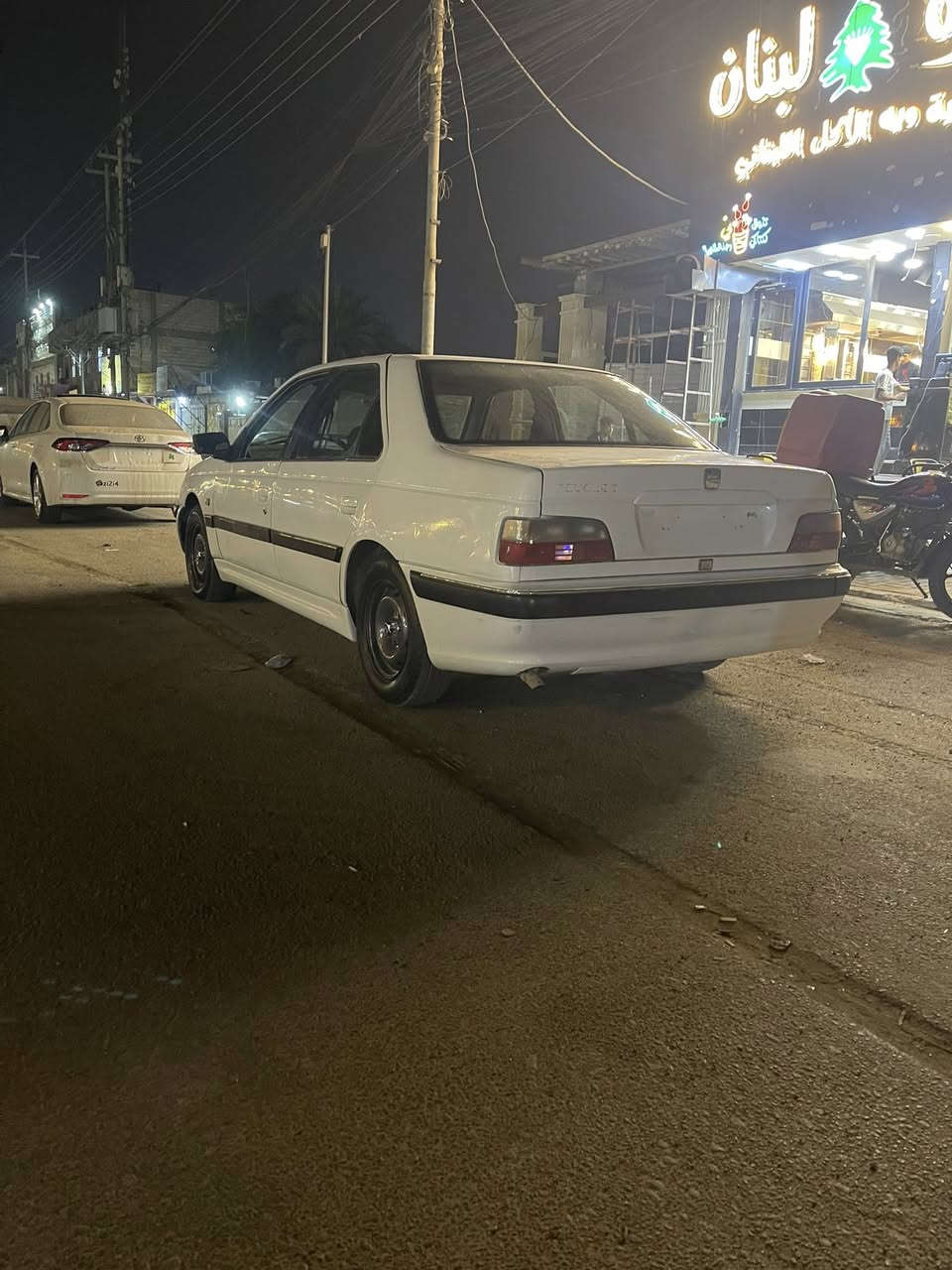 سلام عليكم سياره بيجو بارص مديل 12 بدون راعي سياره جاهزه سنويه 21 السعر 22 مكاني بصره ***********
