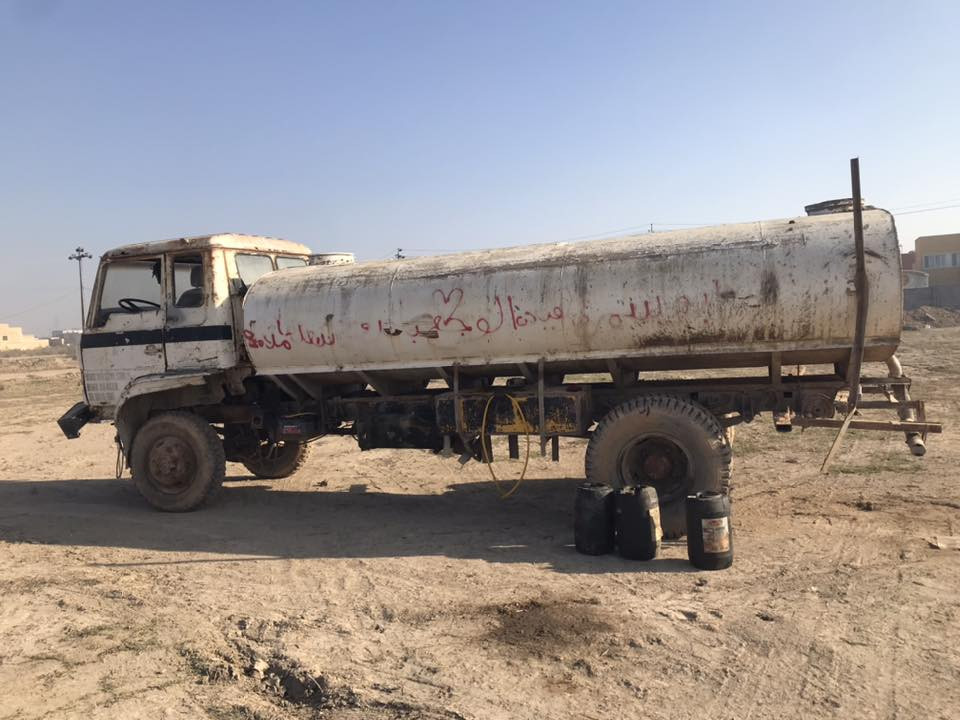 تنكر للبيع 12الف لتر كير ومحرك شرط بدون بدون بدون جاهز للشغل ***********السعر  50ورقه
