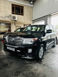 لاندكروز  موديل/ 2013  وكالة/ ساس فول مواصفات ١/١ فئة GXR  محرك/V8  ما...