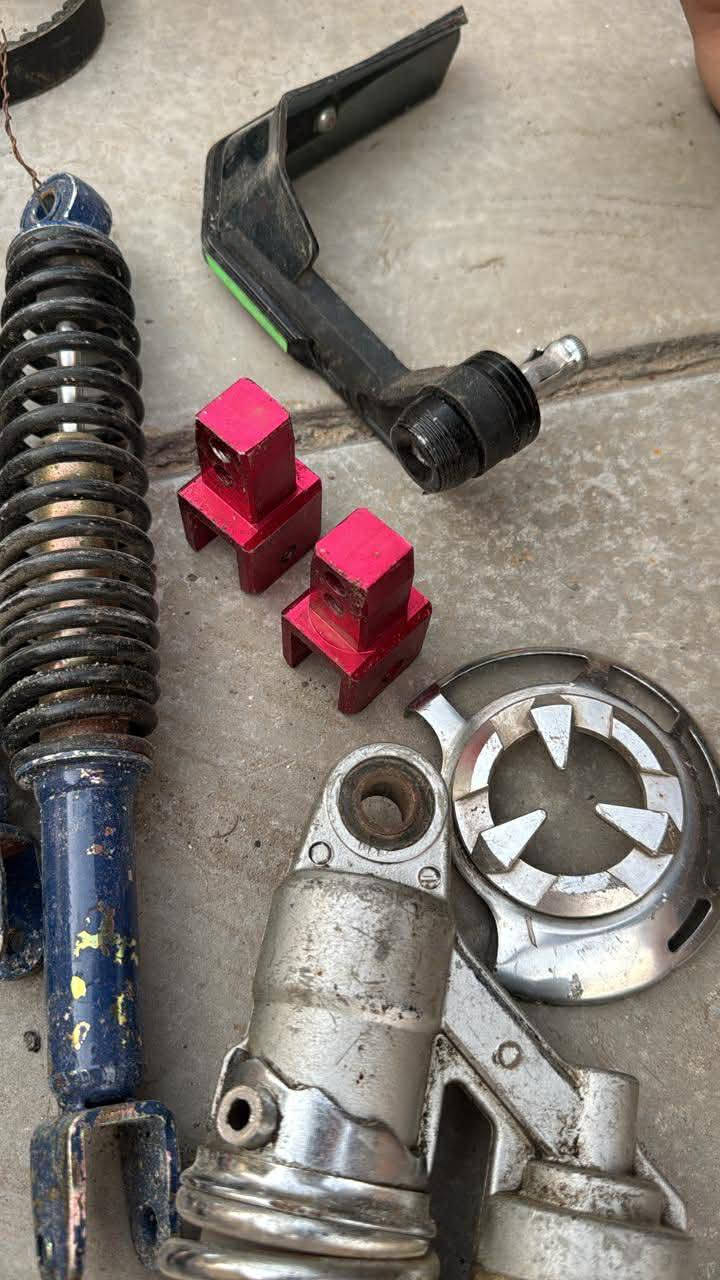 سلام عليكم غراظ بيعه شلعه الي يخدمنه يتفظل خاص وسعر مناسب استفسار خاص او ***********
