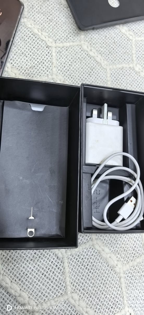 ماجك سفن  جهاز نضيف كامل ملحقاته بس فطر بضهر
سعر 950 وبي مجال بسيط بغداد العبيدي***********
