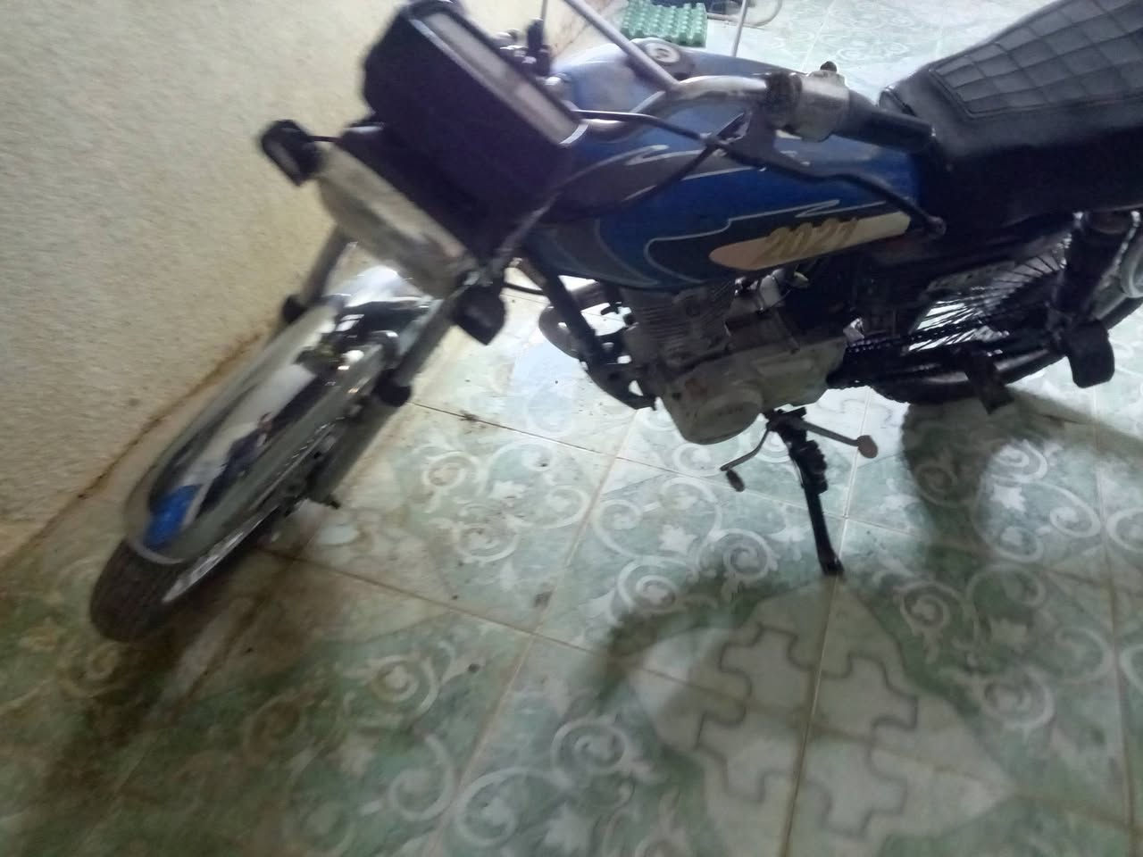 ماطور موديل 2020 شرط الشغل نضافه
90بل 100الستفسار***********
ال سعر 250الف
