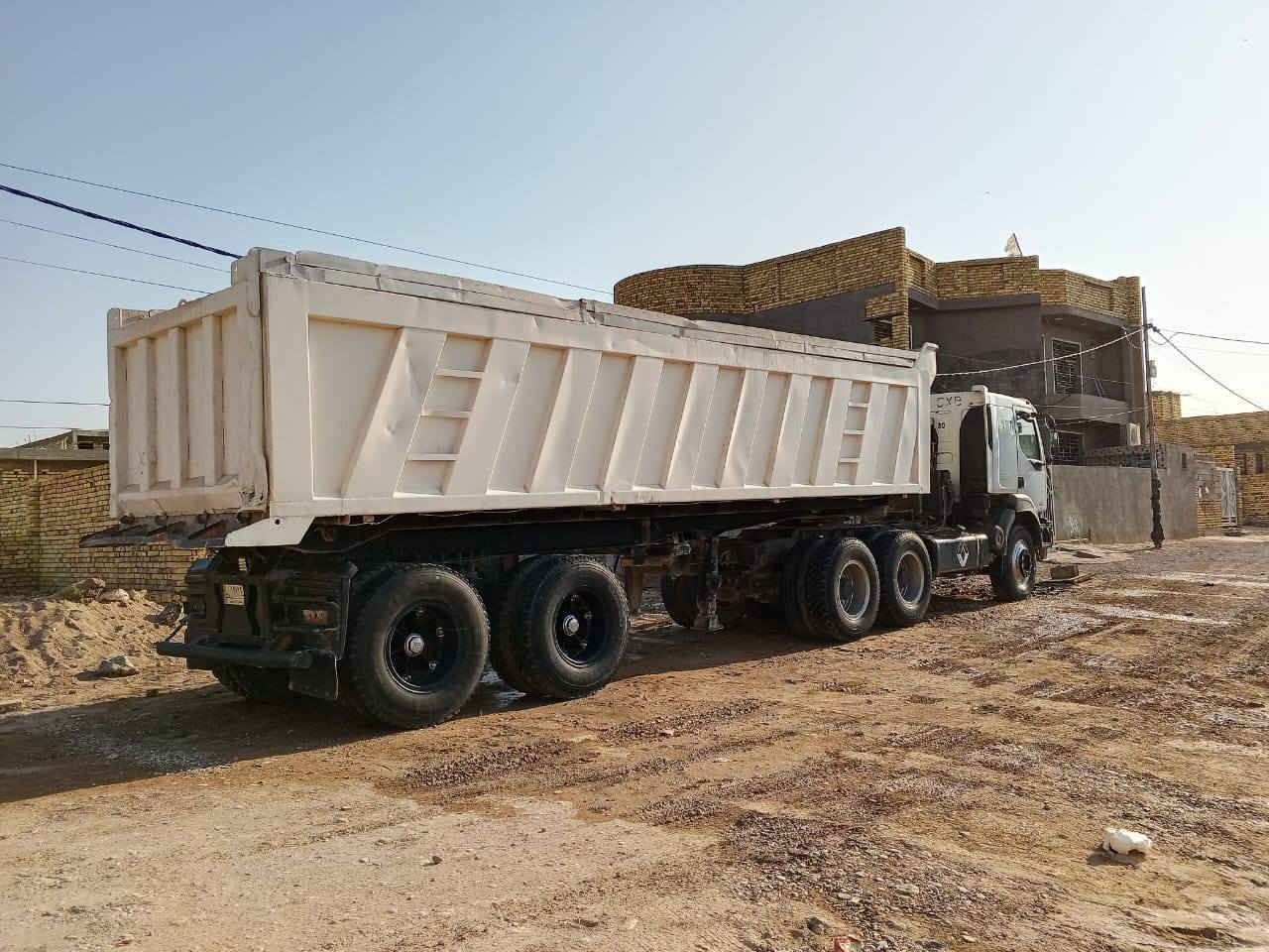 السلام عليكم رينو موديل 2005 للبيع راس وعربانه جاهزه للعمل تخم تاير *********** مكلف بالنشر
