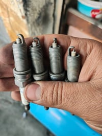 بلك 14/16ليزري سعر القطعة 1الف جملة شرط الشغل  للاستفسار الاتصال على ا...