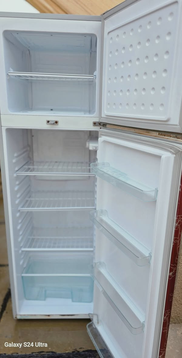 للبيع نظيفه 
***********
