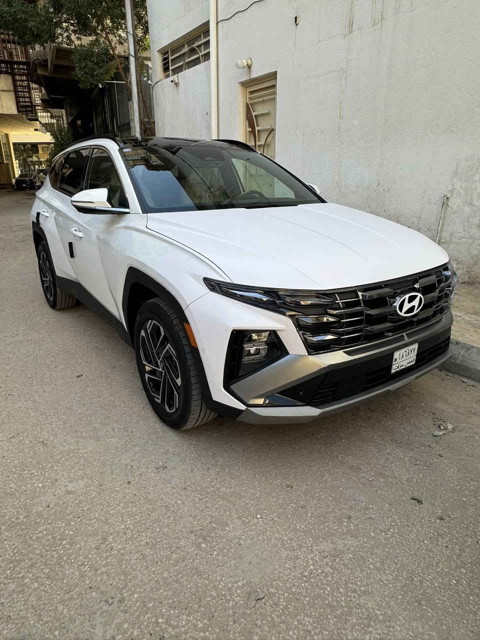 السلام عليكم
توسان 2025 فول لتت اعلى فئة بل توسان وارد امريكي  مكينه 2500 حادثه كلش حلو بدون يرباك صوره مال حادث موجود بل نشر
رقم بغدادلبارحه رقمت ماشيه 9ميل مكان بغداد بلديات
اتصل وتدلل ***********
