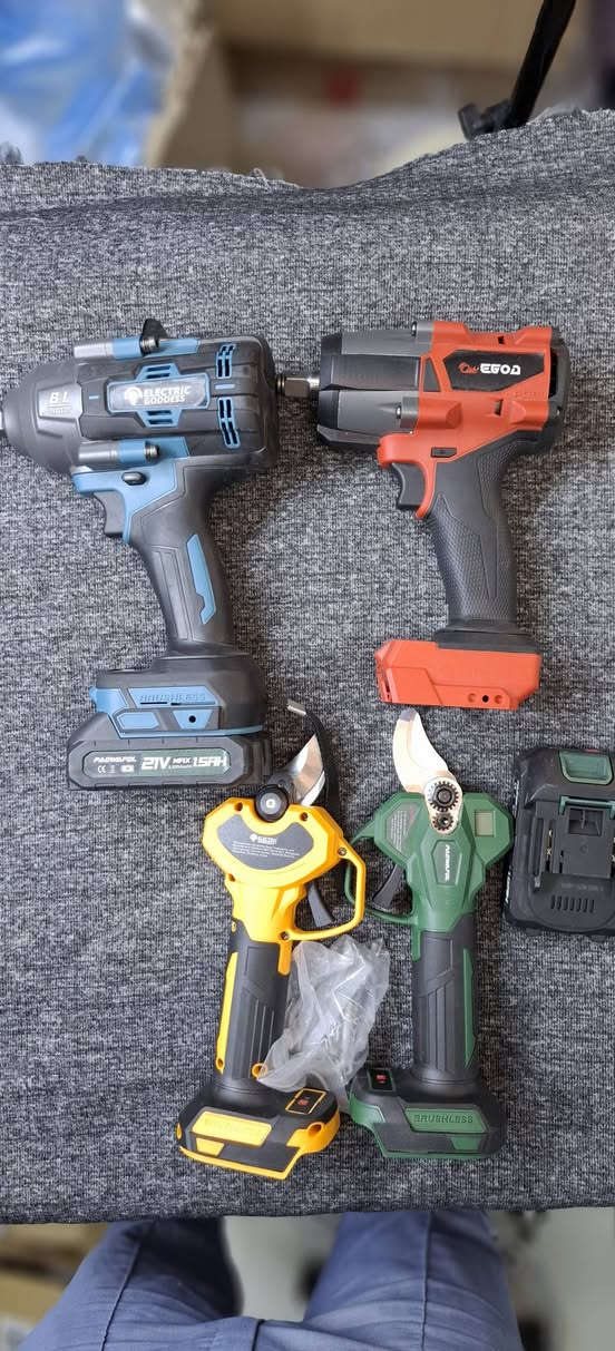 دريلات ومكصات جدد لمحتاجهن على لخاص جوة لسوك


**إذا كنت صاحب هذا الإعلان وتريد حذفه لأي سبب، رجاءا أرسل رسالة إلى الدعم الفني**