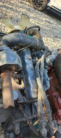 ١٠٥ • سيارة