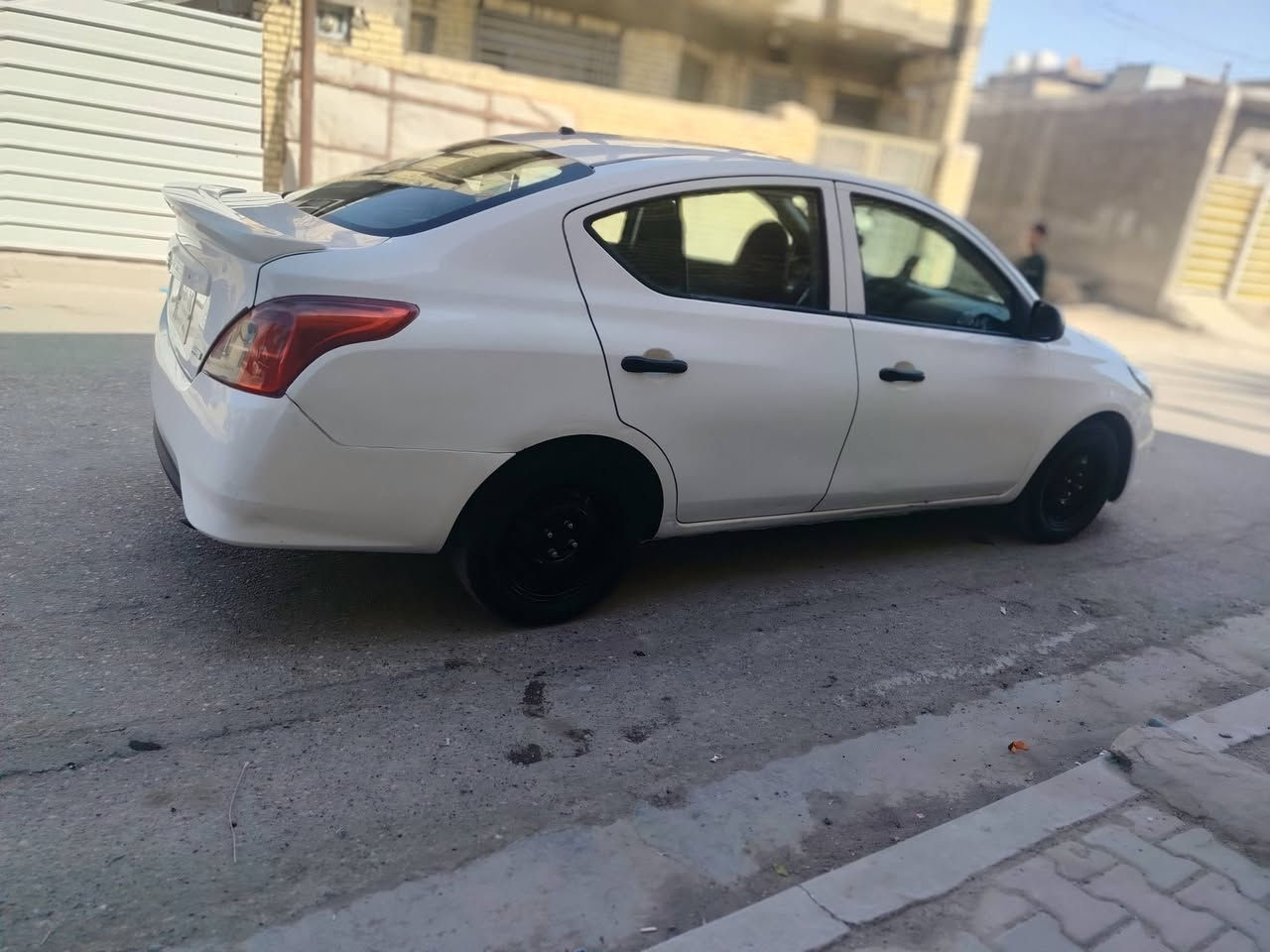 السلام عليكم
نيسان موديل 2015 وارد أمريكي حادثها جاملغ امامي وبنيد صور الحادث بالمنشور
محرك مامفتوح سياره مال جناي وجاهزه  وضع شركة تبريد ثلج السياره رقم بغداد بسمي مكاني بغداد سياره جاهزه من كلشي حداديه نضيفه مصفره السياره من كلشي وبالعافيه ع الياخذهه السعر 83 وبيه مجال لشراي يتصل ***********
