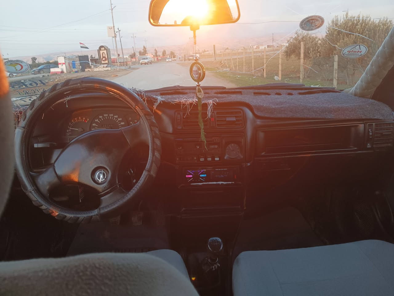 اوبل فكترا1991حجم18كيرعادي
كيرومحرك بشرط
تحويل بشرط 
صبغ جماليه
سلايت 
باتري جديد 
طخ جديدط
داخل جديد
سياره ربع ما تصرف عليه 
كهربايات كله شغال
سعر43ومجال
***********
موصل بعشيقه
