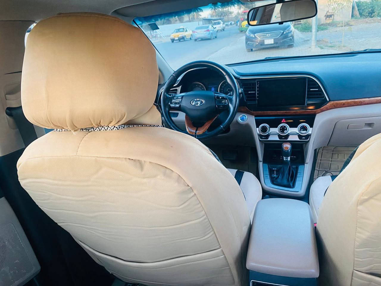 النترا 2020 خليجي كفالة من الصبغ رقم بغداد فول
فتحة سقف 
بصمة تشغيل + ابواب 
مري شفط 
اشارة مري 
تبريد قطعتين
كشنات جلد  
محرك 2000
محرك كفالة 
كير كفالة 
صدر جديد 
تخم تاير جديد 
هزة جديدة صار سبوع 
السعر 155 وبيهة مجال بصيط حك الجية مكاني بغداد اليوسفية ***********
