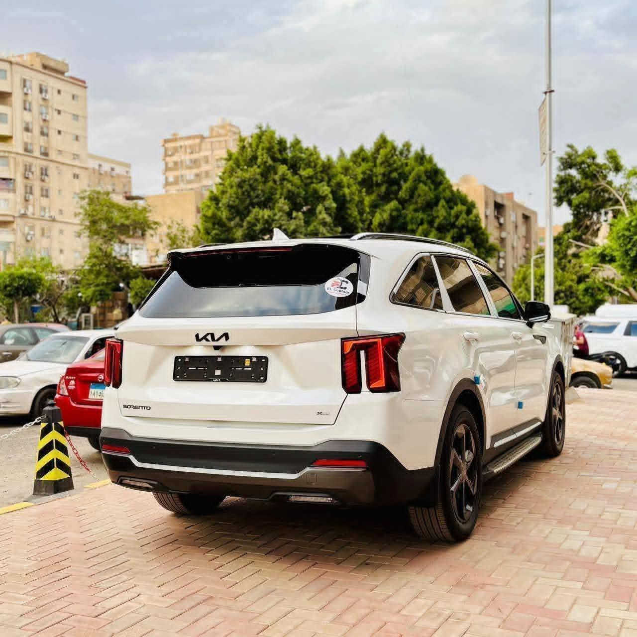 🚗✨ جاهز تنقل عيلتك لمستوى تاني من الراحة والفخامة؟ ✨🚗
💥 معانا الآن: كيا سورينتو 2026 💥

🔒 زيرو بالكامل – باكياس المصنع

👨‍👩‍👧‍👦 6 مقاعد مريحة – الاختيار المثالي للعيلة

🛋️ راحة في السفر والمشاوير

🔥 تصميم عصري يخطف الأنظار + أداء قوي وثابت

🚀 استلام فوري بدون أي انتظار

يعني عربيتك جاهزة تركب وتتحرك فورًا 😎

📍 متوفرة في معرض الكابتن

📞 كلمنا دلوقتي واحجز قبل نفاد الكمية!

📱 01066551402

💬 واتساب مباشر: https://wa.me/201066551402

⚠️ العربية دي مش هتستنى كتير…

لو بتدور على عربية عائلية فخمة وجاهزة فورًا — دي اختيارك الصح ❤️


**إذا كنت صاحب هذا الإعلان وتريد حذفه لأي سبب، رجاءا أرسل رسالة إلى الدعم الفني**