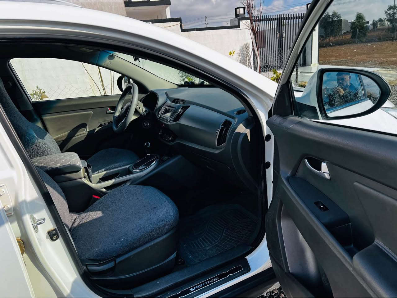 کیا سبورتاج مودیل 2010خەلیجی
گێرتوماتیک و عادی ڤولیوم ABS
جام کارەبا ئاوێنە شەفت وکارەبائیشارە
کوشن کارەبا پشتی حەساس تبرید لمس
لایت لید پەردەی ناو سندوق 5ویلکەپ
بێ سبوغ بێ ساردەکوت یەک بوست کارت
گێرومکینەی بەشەرت سەوت ودوکەلی نیە
سەنەوی ژینگەی نوێیە رەقەم کونە
تحویل غرامە وەکالە بەشەرتە 
ژم***********شوێن هەولێر 
سعری 130وەرەقە أربيل, العراق
