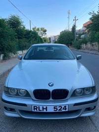 بي ام E39 • ٢٠٠٠ • جلد