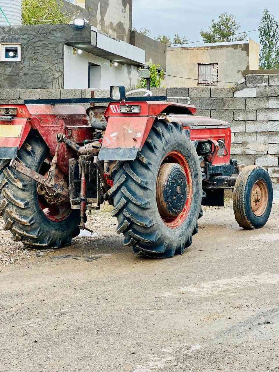 مكينة عنتر للبيع مديل 85 رقم تحويل كامل سعر 7 ونص وبيهة مجال . مكينه جاهزة  كلشي ييها فول . مكانها ديالى خانقين للاستفسار  
***********
