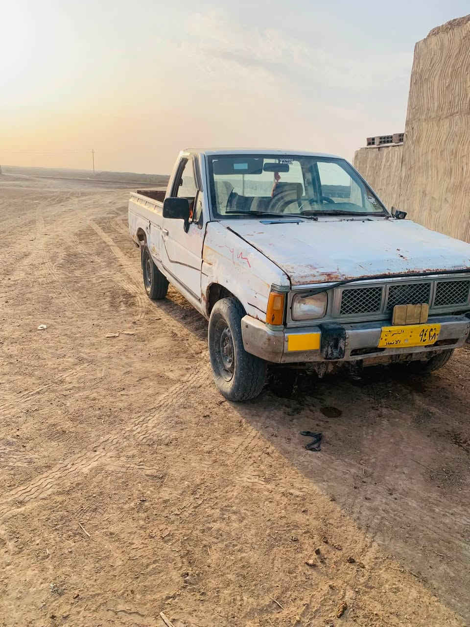 للبيع نيسان موديل 90 سنويه ساقطه 
المكان واسط الموفقيه….
السعر ٢٥٠٠
***********
