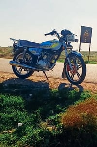 للبيع دراجه موديل 23 محدثه 24  السعر 600  07722363185