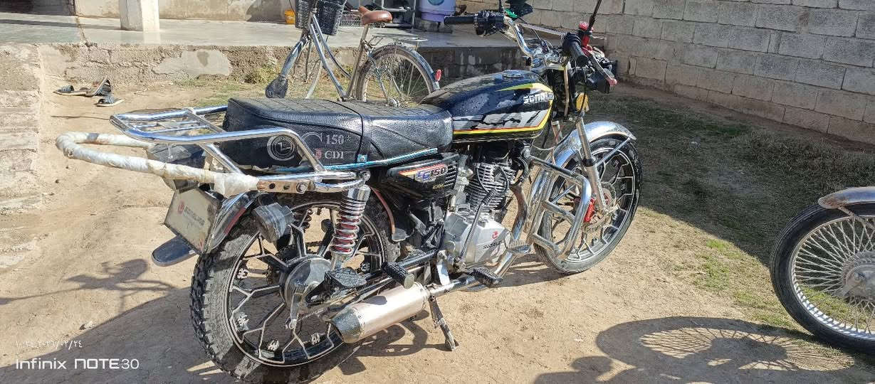 السلام عليكم
للبيع ماطور 2024محرك مفتوح لا صرف لا تبخير 
السعر 475وبي مجال ‏/‪***********‬‏
