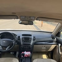 كيا سورنتو للبيع موديل 2014 رقم نينوى 7راكب بصمه  كشنات كهرب  محرك 4سل...