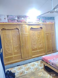 غرفه نوم كامله نظيفه لبيع سعر ٩٥٠ الف وبيها مجال هاتف  07816923282