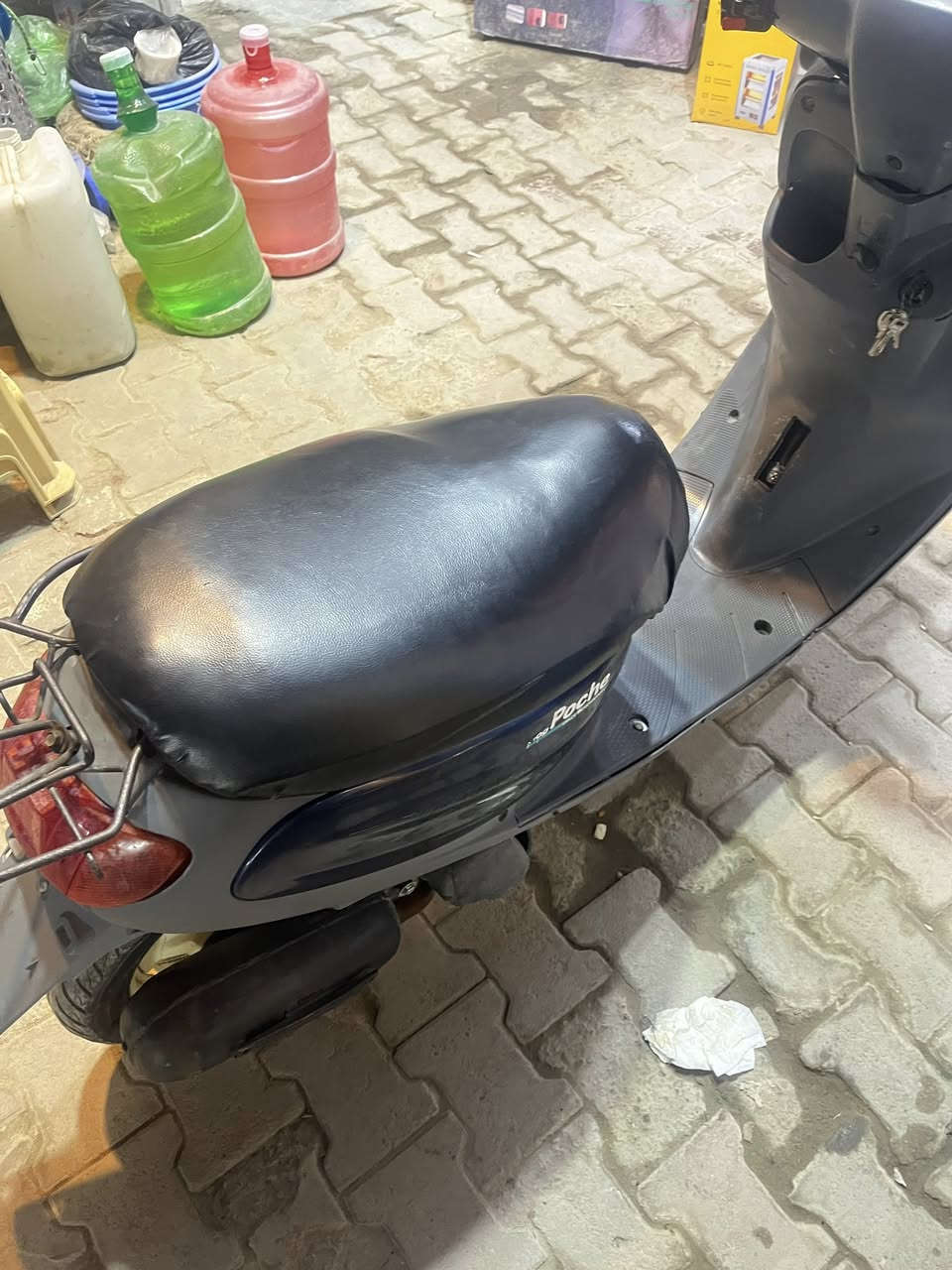 دراجه منغولي للبيع نضيفه شوفت عينك محرك باله جديد كهربائيات شغاله قفل ستيرن قفل جنطه نكره سلف الدراجه حلوه مابيها اي نقص السعر 450وبيها مجاي مكاني كربلاء حي العباس رقم ***********
