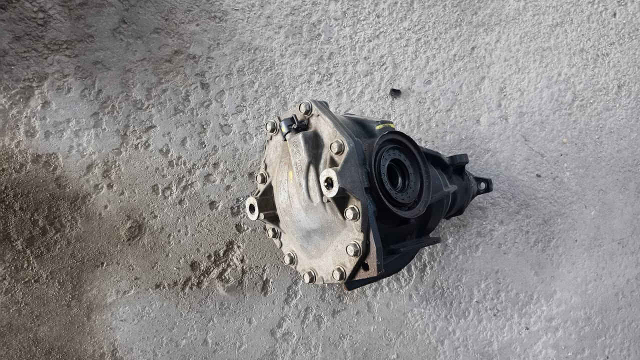 السلام عليكم خوان كسن جارجر موديل 2010 البيع كلشي مابيه سعره 125 شري يتصل على رقم ***********
