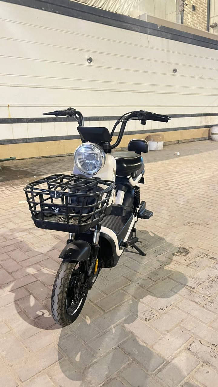 سلام عليكم دراجه شحن حجم 20 مديل 2025لدراجه حلوه ما مستعمله هواي بس انته عل فيديو بس ليده مال بريك مكسوره بس تكض ودوس بارك  وبيه منضومه بارك بل يده حلوه جديده المحافضه البصره 
المكان الجبيله المفتيه
السعر 250
الهاتف /***********///***********
