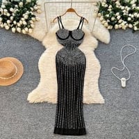 اغراض منوعة • ملابس • عروض