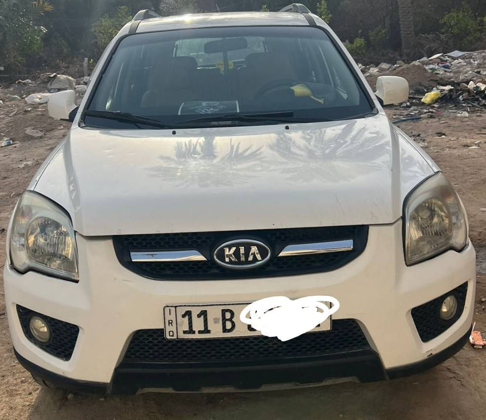 السلام عليكم
سبورتج 2009 خليجي  
فتحة اربعه دسك داخل بيجي
سيارة مكينة ٢٠٠٠ دوش مكينة كير تبريد صدر تخم تاير سيارة جاهزة  
رقم بغداد باسمنة 
مكانها كربلاء المقدسه 
السعر 115 وبيه مجال بسيط
رقم الهاتف  ***********واتساب
                  *********** اتصال او واتساب
