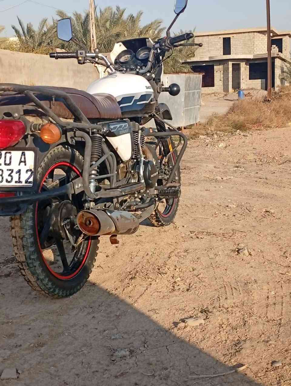 سلام عليكم دايون جبلي محرك 200 موديل 2023 مرقم ديالى دراجة جديده ومكفوله وخير من الله شرط تحويل مكان ديالى كنعان شراي يتصل ويدلل لحد يطب خاص ‏‪***********
