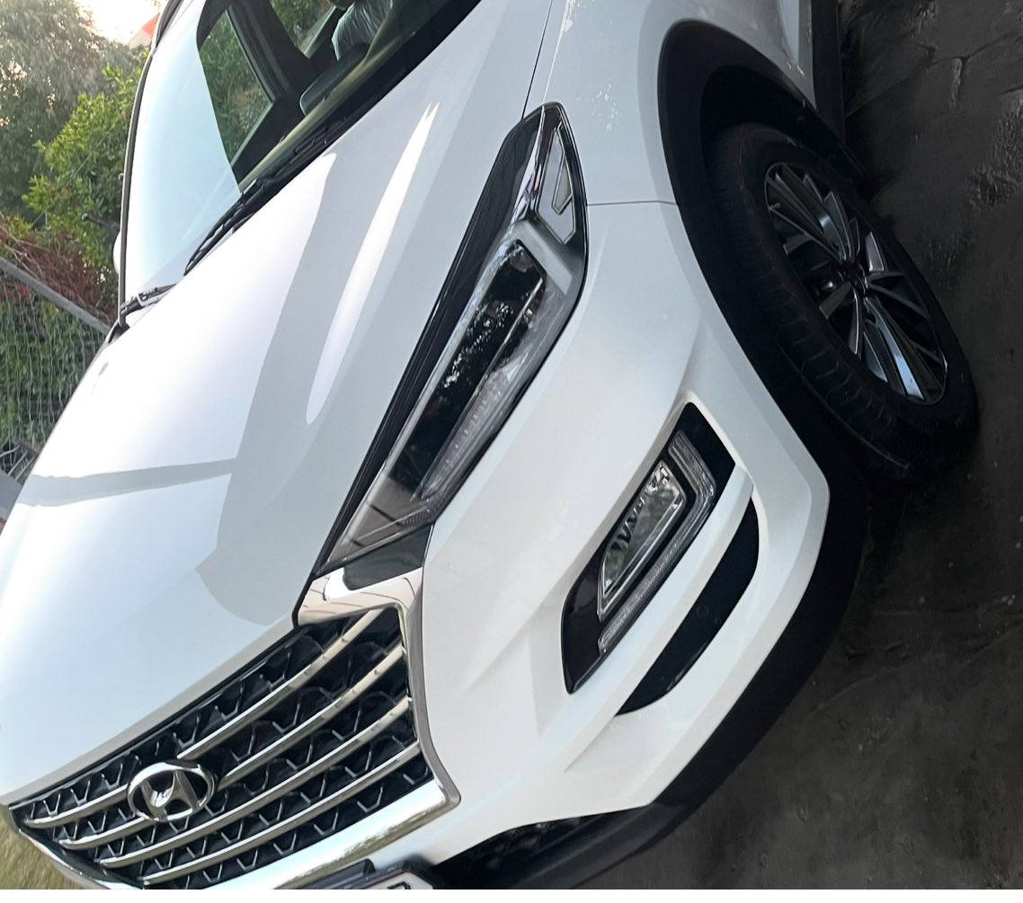 توسان خليجي موديل 2019  رقم بغداد باسمي فول مواصفات واحد على واحد مكفوله  كفاله عامه من الشخط والصبغ والضربه. ماشيه69 مواصفاته بنوراما تشغيل عن بعد اناره داخليه لد 5 عدسات حساس امامي خلفي شاشه اصليه كامره دواره مري شفط بصمات عدد 2 سبير منازل تخم تاير جديد مكاني بغداد حي الاطباء السعر 210 

***********
