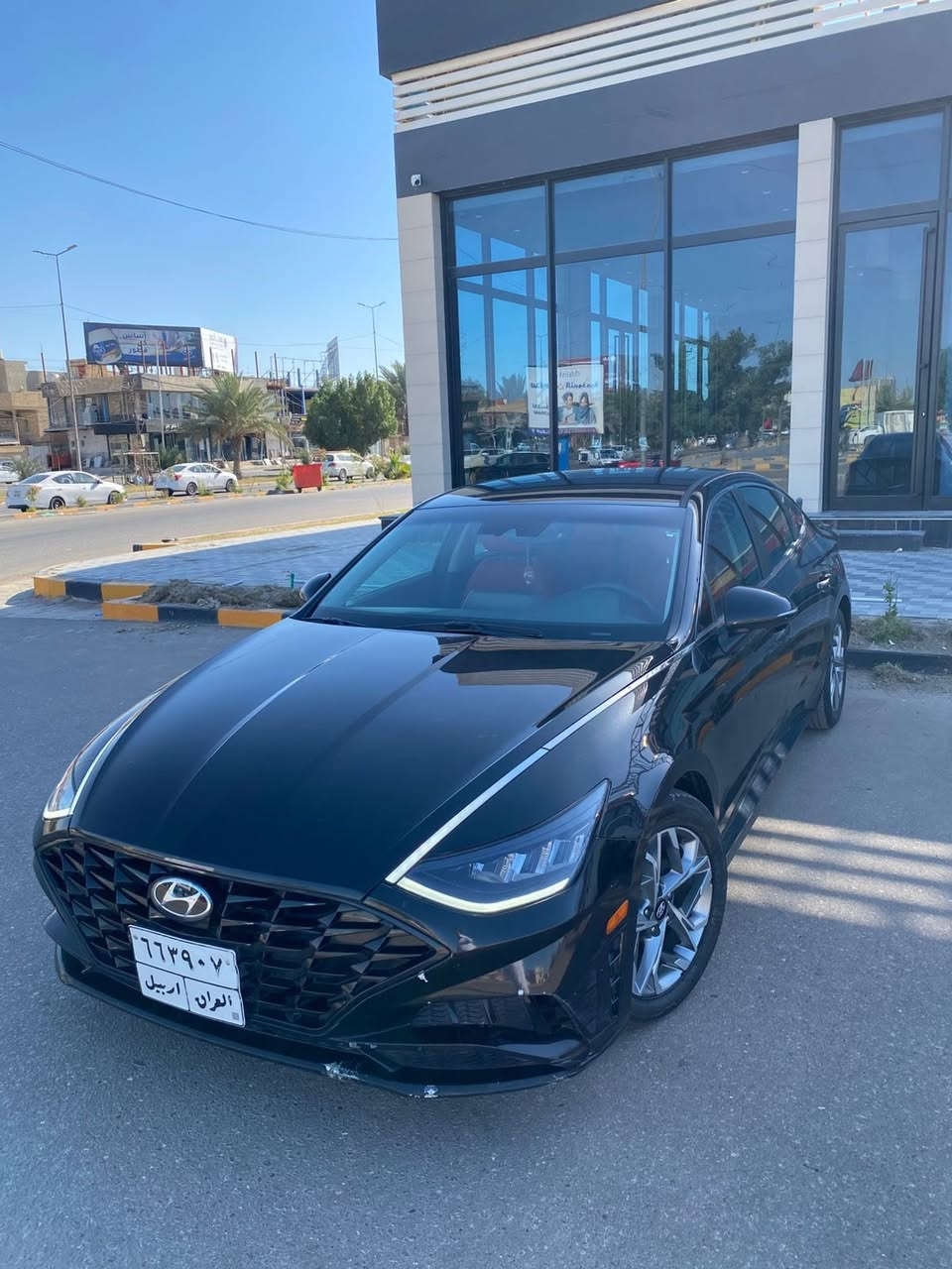 يالله
السلام عليكم هونداي سوناتا

SEL : الفئة

الموديل: 2020
اللون: اسود

اللوحة: رقم اربيل

 : صبغ قليل بقبق جنطه فقط وصبغ بهلال الجاملغ الخفيف اثناء النقل

المواصفات :-
{1] محرك 4 سلندر 2500
}كشنات جلد تغليف الامارات 12)
[3} كاميرا دواره ستيرن
{4} شاشه كبيرة للتحكم في ايعازات السياره
{3 {5 انظمة قيادة
{6} لايت زنون
{7} عداد المسافات 190لف ميل
ر18 تحديد مسار
{9} سستم صوت متكامل
1}تحكم سترين جهتي )
1نضام B
[12} بدون ايرباك (سليم)
[13} مثبت سرعة
{14} بصمة 2 باب
{15} اشاير بالمري

السعر ؛ جداً مناسب  154$ 
           ورقه وبيه مجال

للاستفسار اتصل على رقم 
*********** ☎️
