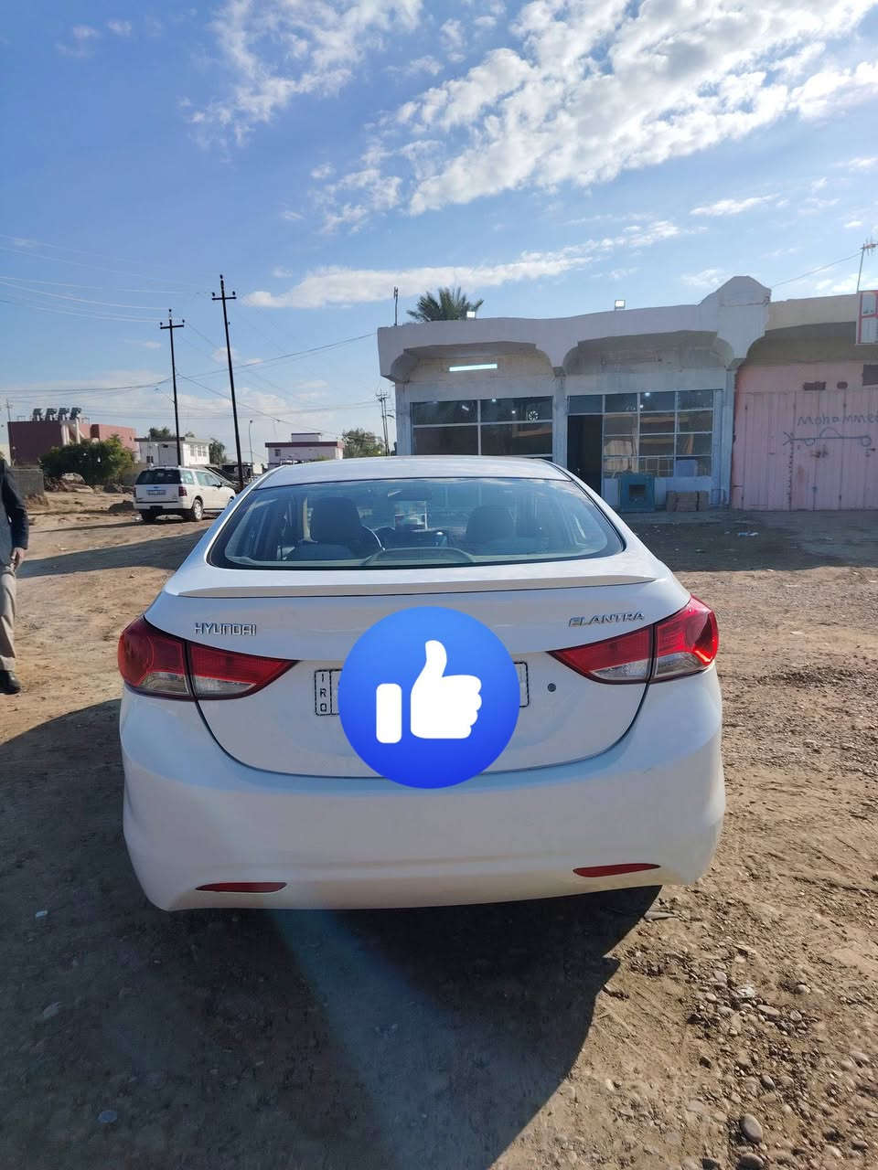 سلام عليكم النترا للبيع موديل 2012 رقم بغداد سنويه لحد 27 تحويل ثاني يوم جاملوق بي اقل شبرين صبغ الباب وره السايق مصبوغ سعر 105 بيه مجال ***********
