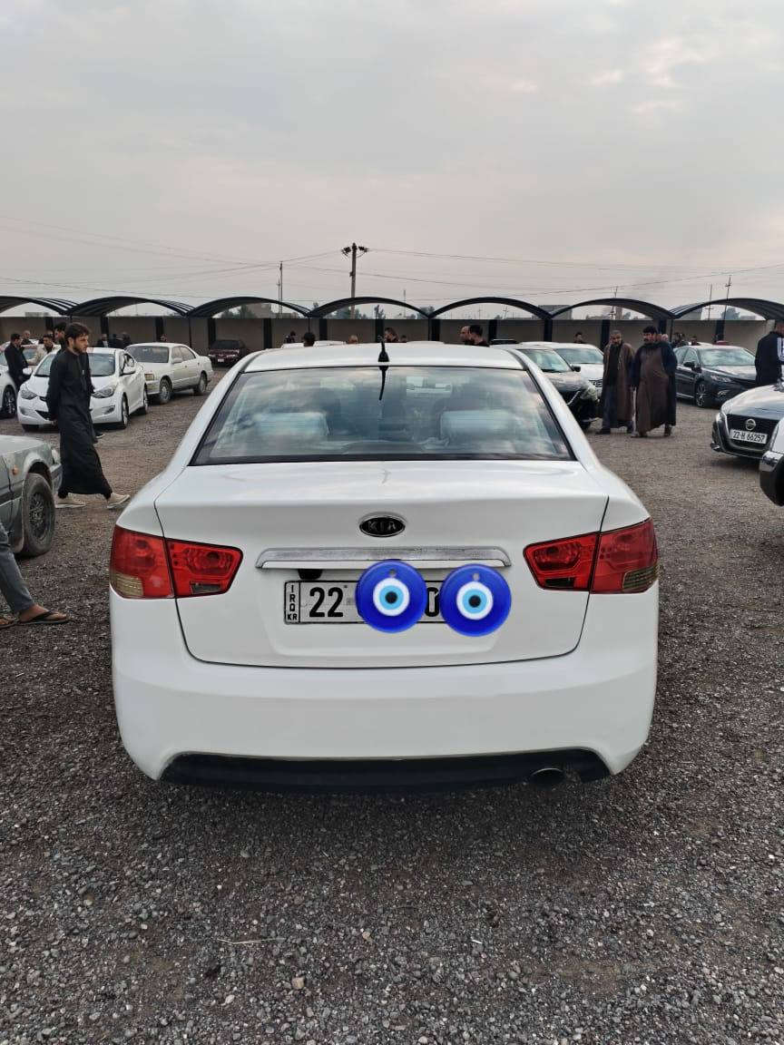 سلام عليكم
سعر105وبيها مجال 
سيراتو2012 كير مكينه شرط 
اوتاماتيك+كير شفتات ستيرن 
تحكمات ستيرن 
تبريد ثلج تدفئه نار 
شاشه تاب 
حساسات اماميه خلفيه 
رقم اربيل تحويل ثاني بوم
صبغ جاملغ خلفي وملاحضات بدون دواخل ومعجون
***********استفسار على هاذا الرقم
