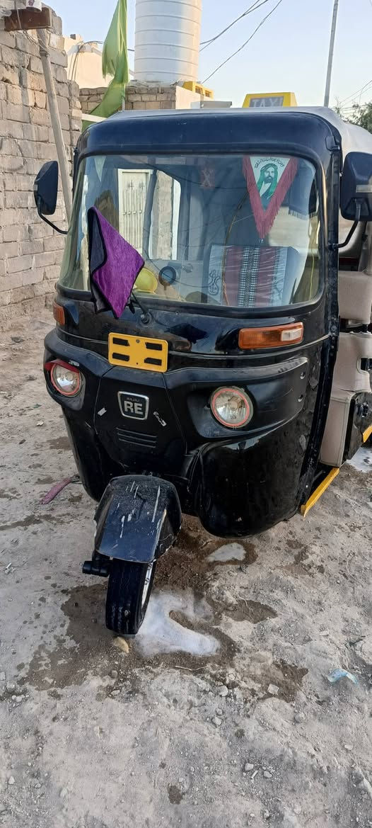 سلام عليكم تكتك للبيع مديل ٢٢/٨
كفاله عامه كشر ومكينه مرقم بسمي مدوشمه سفريات 14اصلي مسجل تخم تاير ابو الحيه جديد ماناقصه برغي
ناصريه مركز ***********
