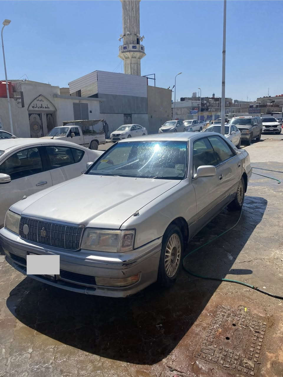 راس الثور للبيع سنويه منتهيه مديل 95 كفاله من الضربه والنقل بس بيها طخات خفيفه ومحركها VVT سياره جاهزه من كلشي  مكاني بصره الزبير رقم التليفون ***********  السعر 90 وبيها مجال
