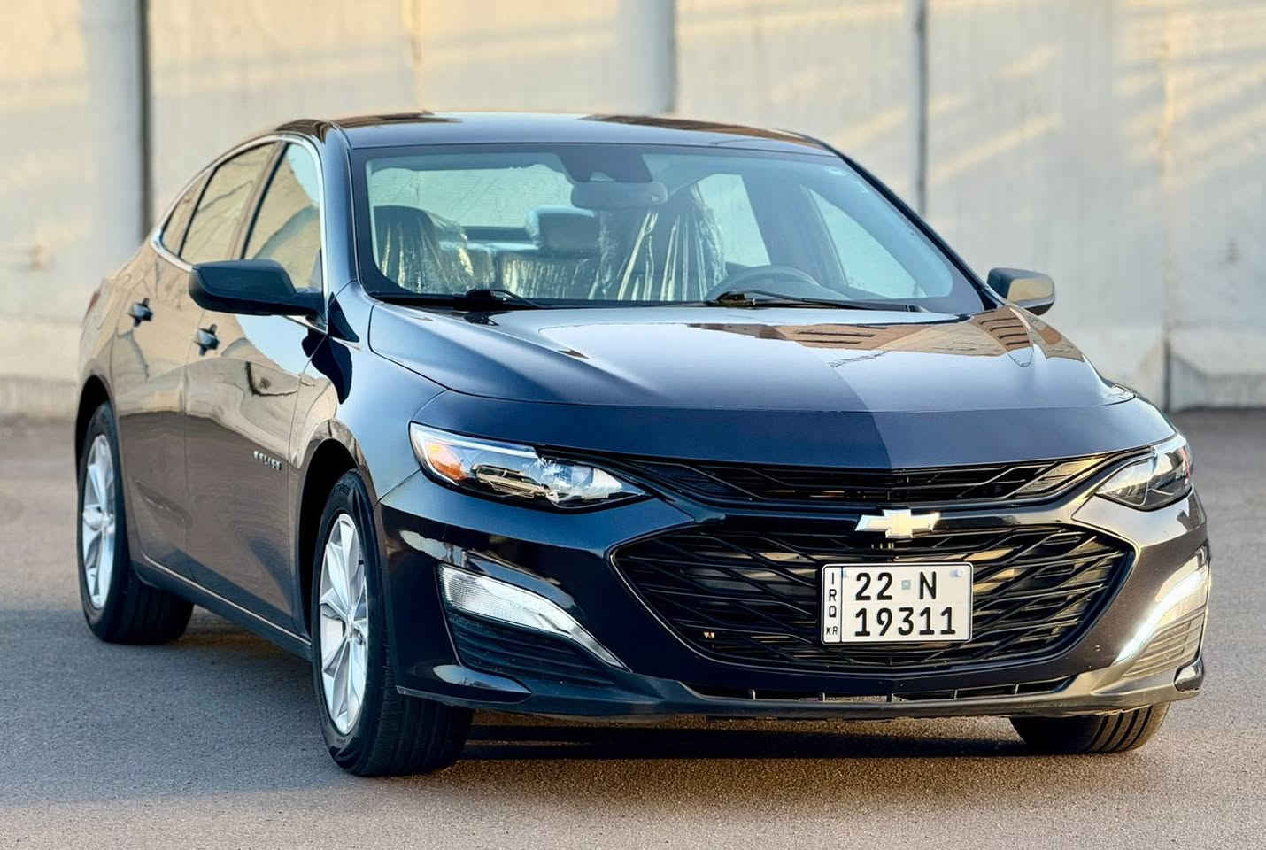 السلام عليكم
للبيع فقط ماليبو 2023 Lt  لون شذري
ماشيه 36 mi 

بدون قطره صبغ فقط مكانين تعديل بالجاملغ وباب السايق بجم كبس بدون ايرباك ع الفحص وين ميعجبك 

رقم اربيل ترقيم جديد ب اسمي هزه فحص سنويه كله جديد وكاله تحويل باليعجبك

ملاحظه// السياره استيراد شخصي وليس كصه مزاد يعني مابيهه صور حادث فقط تقرير 

🔴 بصمه ابواب + جنطه
🛑محرك 1500 توربو ✈️
🔴تحديد مسار
🛑 بصمتين وي السيارة مو وحدة 
🔴قياده ذاتيه
🔴 رادار امامي 
🔴سايد بريك بصمه
🔴مانع انزلاق
🛑 اوتو بريك /توقف ذاتي عند الاقتراب 🚳
🛑شاشه كبيره تدعم 📲Android Auto/car play
🛑خرائط Gps📌
🛑كامره خلفيه 📷
🛑كروز مثبت سرعه
🛑شاشة ضبط واعطال بل دشبول
🛑 مراءة وسطية تعتيم ذاتي 
🛑منافذ USP/ 12V /Tip C
🛑مانع انزلاق ⛔️
🛑حساس اطارات
🛑4 دسك/ Abs
🛑 انارة لد للعالي ولناصي لايت نهار
 السياره جاهزه ونظيفه جداً بدون نواقص
مكاني بغداد الكرخ 
***********
