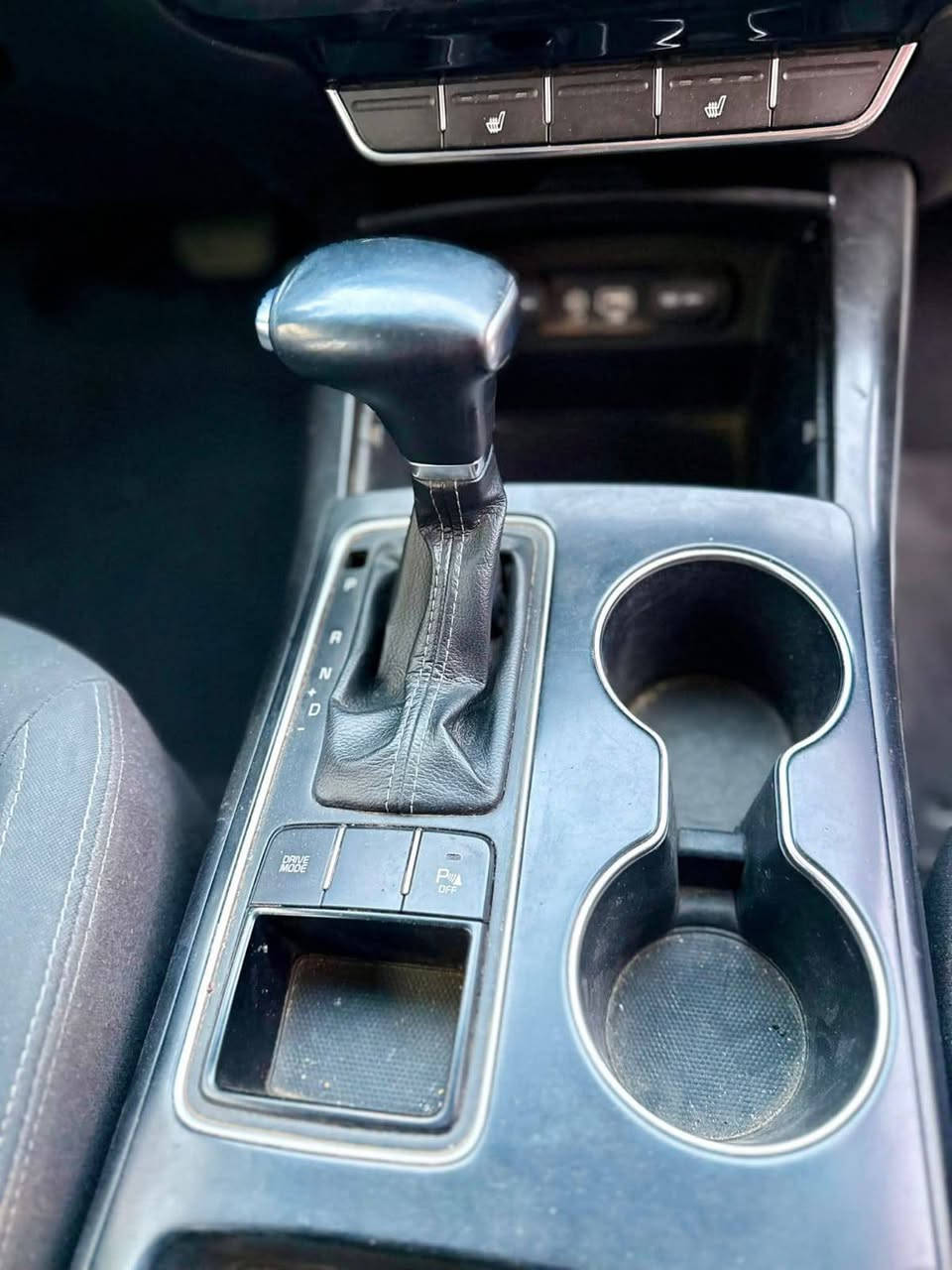 كيا سورنتو 2019سته سلندر سبعه راكب 3قطع تبريد رادار حساس كامره كبيره كشن كهرباء تخم تاير جديد  منضومه تبريد جديد سياره جاهزه كامله علا حسب الصول رقم بغداد بسمي ماشيه 103 الرقم *********** السعر 170وبي مجال
