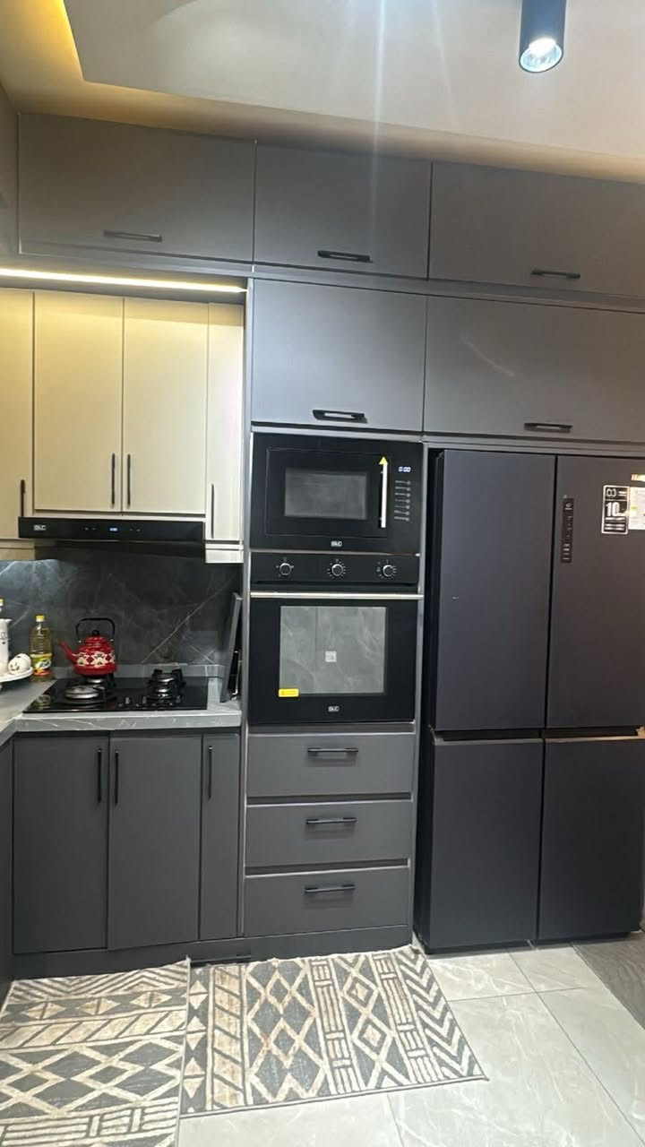 كاونتر نظيف جدآ للبيع
***********
