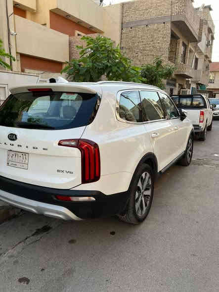 السلام عليكم
للبيع تيلورايد 2020 ex خليجي 
فول مواصفات 
ماشيه 60 الف كيلو
تخم تاير صدر جديد 
محرك 3800 
ابأسمنا
السعر288 ورقه وبيها مجال 
مكفوله  من ضربه والصبغ والتبديل فقط شخوط بسيطه 
مكانها حي القاهره اي ستفسار 
***********
