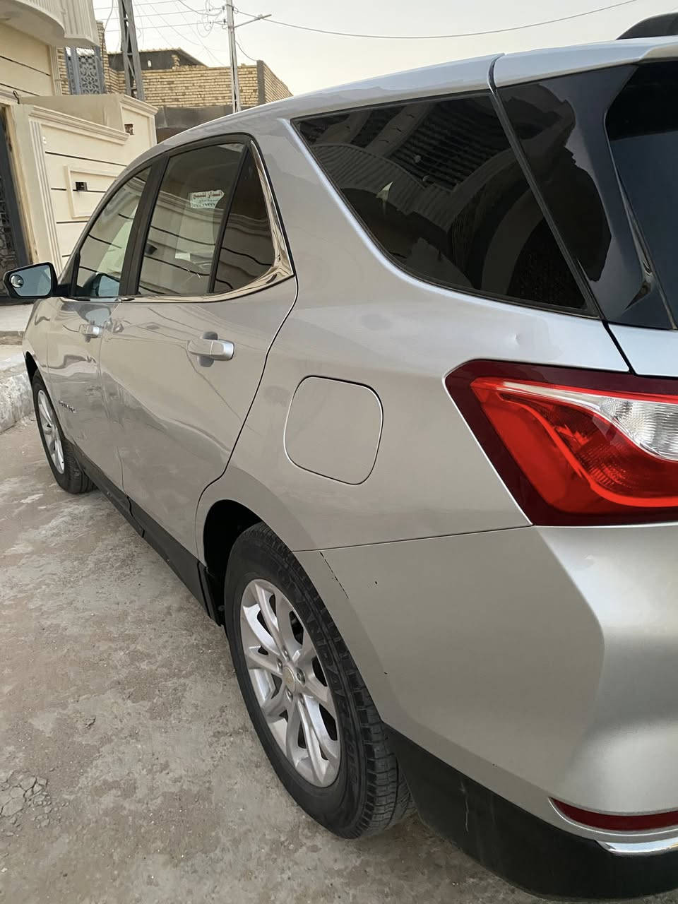 السلام عليكم

شوفروليت اكوينكس LT
موديل 2021
لون فضي 
ماشية90000 قابل للزيادة
محرك 1500تيربو
حادثهة بنيد ودعامية 
فول تحكم 
مواصفات
شاشه كبيره تدعم كاربلي
حساسات امامي خلفي
تحكم ستيرن 
نظام قياده ذاتي كروس سرعه
تبريد قطعتين
رادار عدم اصطدام 
وباقي المواصفات المعروفه 
رقم ميسان 
مكاني ميسان
السعر (150)ورقة وبيه مجال 

رقم التلفون:
‏‭0770 016 9993‬
