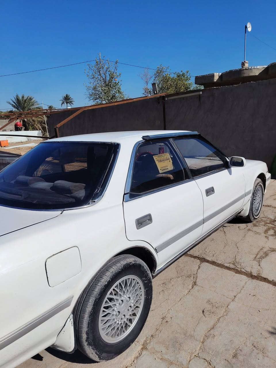 السلام عليكم ورحمة
سياره مارك موديل 1992
مواصفاتها* 
مكينه ونجي ناعم سياره جديده متتفوت السعر 45 للاستفسار بقية التفاصيل *********** /***********.
