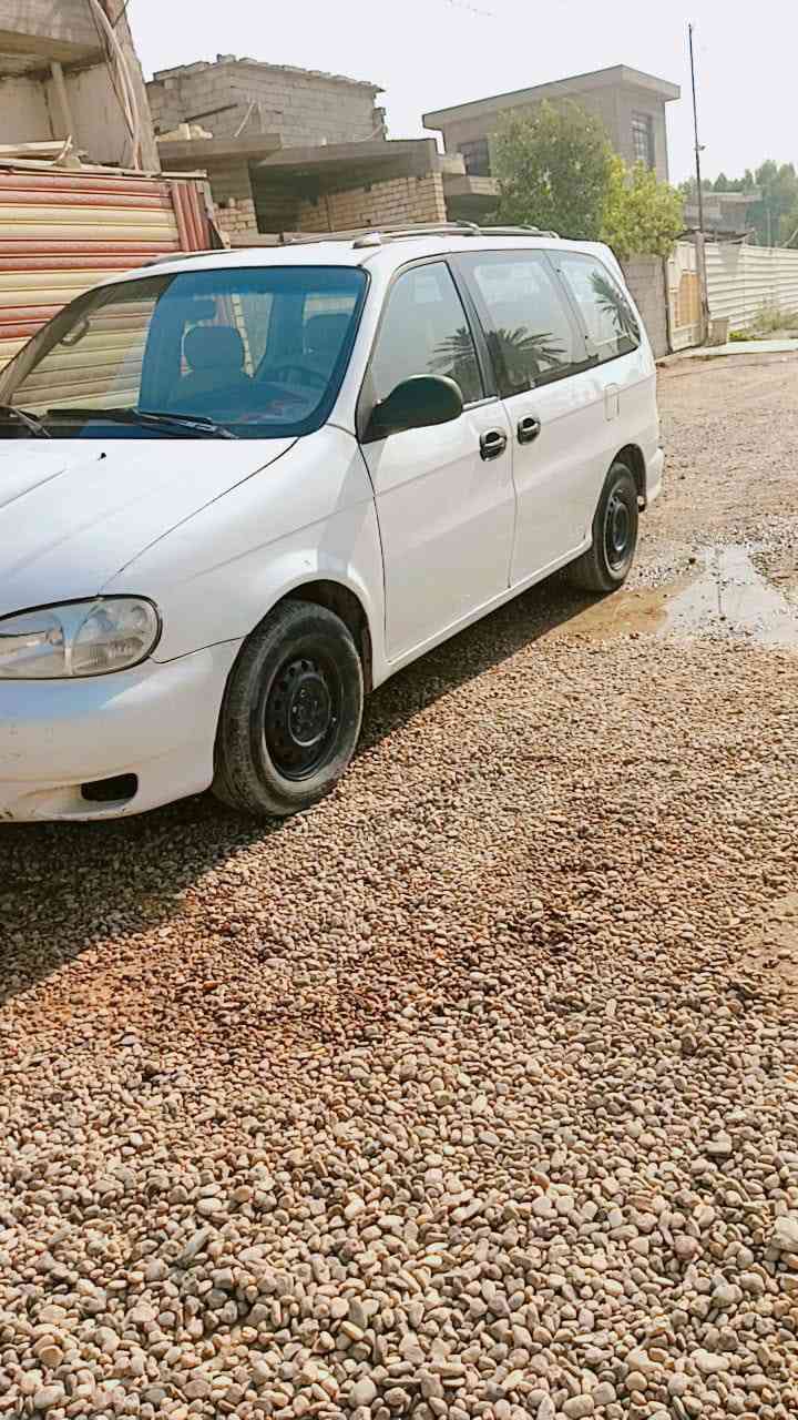 سلام عليكم سياره كيا كرنفال موديل 99  سياره خير من الله تبريد شغال ثلج ٣قطع تبخر بس ما تنقص بيها كاز كيت سياره رقم نينوى مشروع وطني سعر 45بيها مجال مكاني بغداد الرقم ***********
